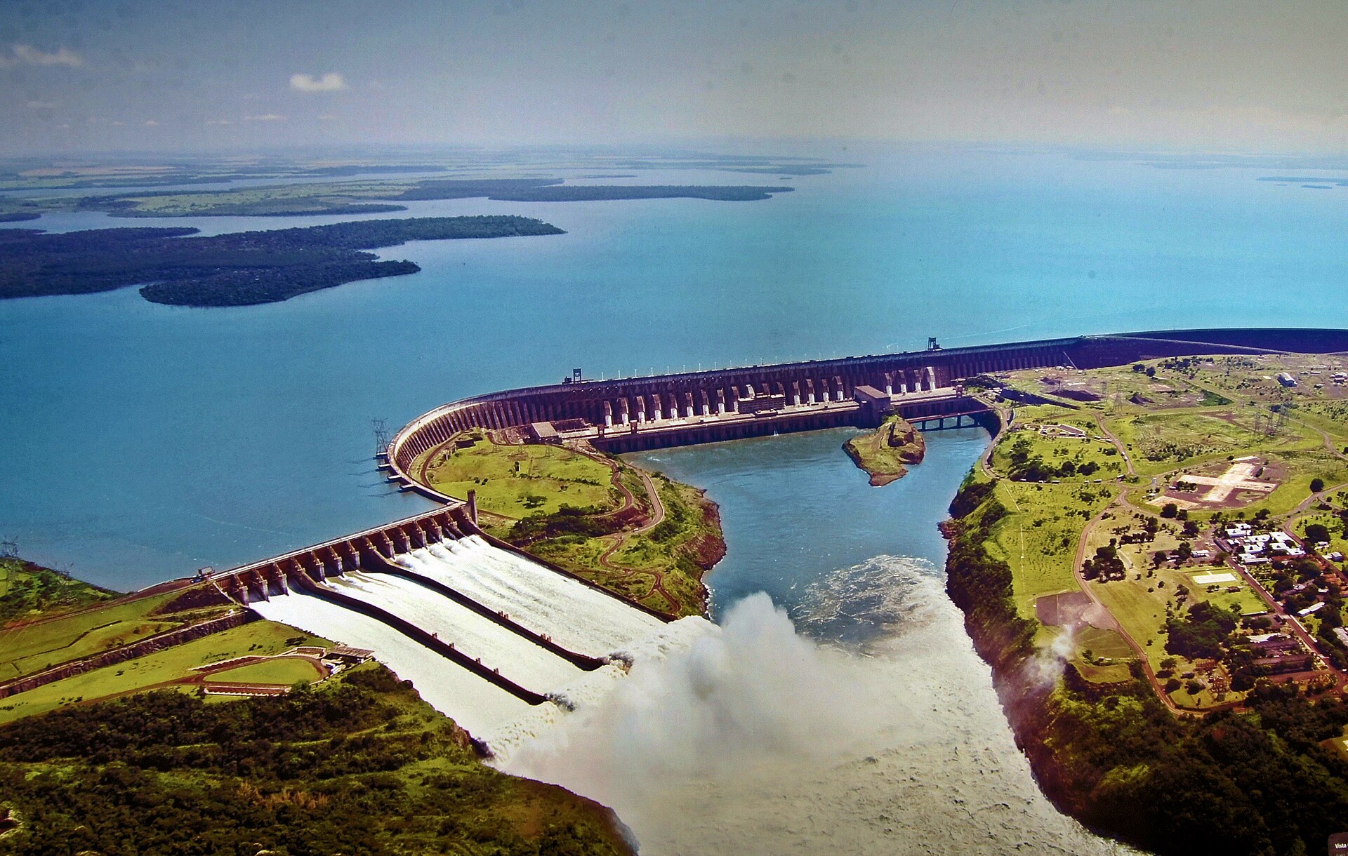 Itaipu em Foz do Iguaçu